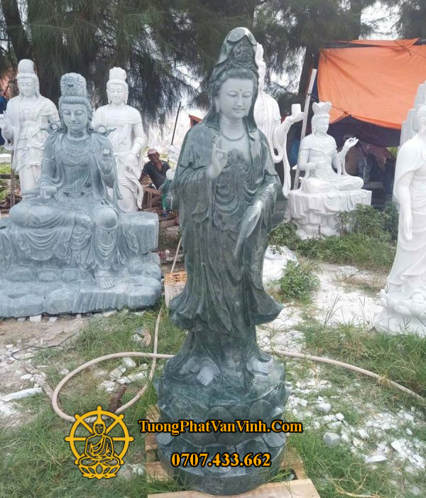 Mẫu tượng Phật Bà Quan Âm bằng đá xanh Ngọc Ấn Độ cao 1,8 mét (QA008)