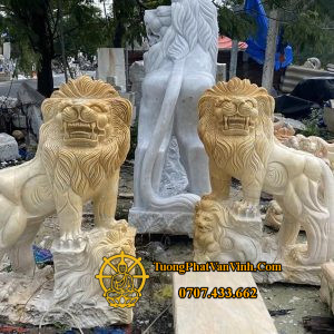 Mẫu cặp sư tử bằng đá vàng tự nhiên cao 1,5 mét (ST006)